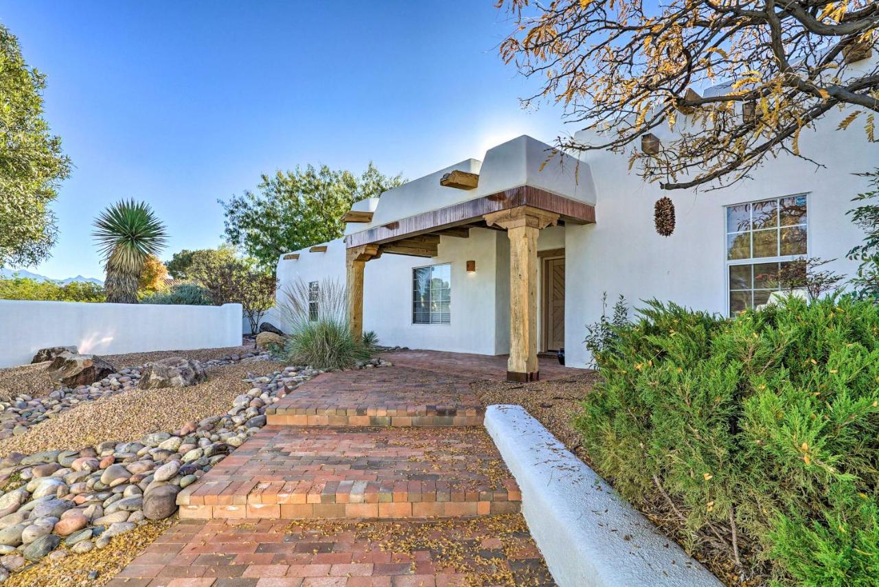 Las Cruces Home La Casa Blanca With Courtyard Kültér fotó