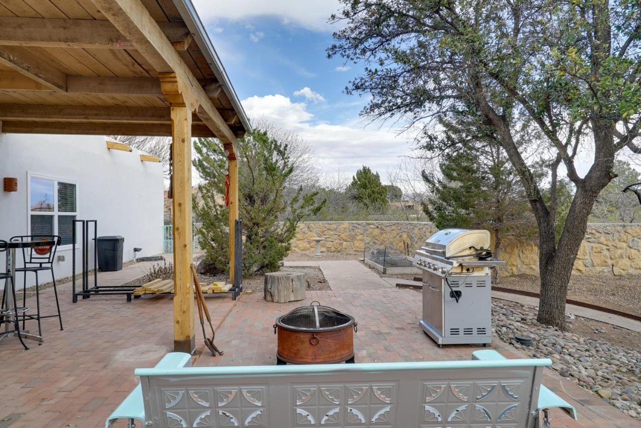 Las Cruces Home La Casa Blanca With Courtyard Kültér fotó